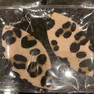 Women’s Leopard Earrings